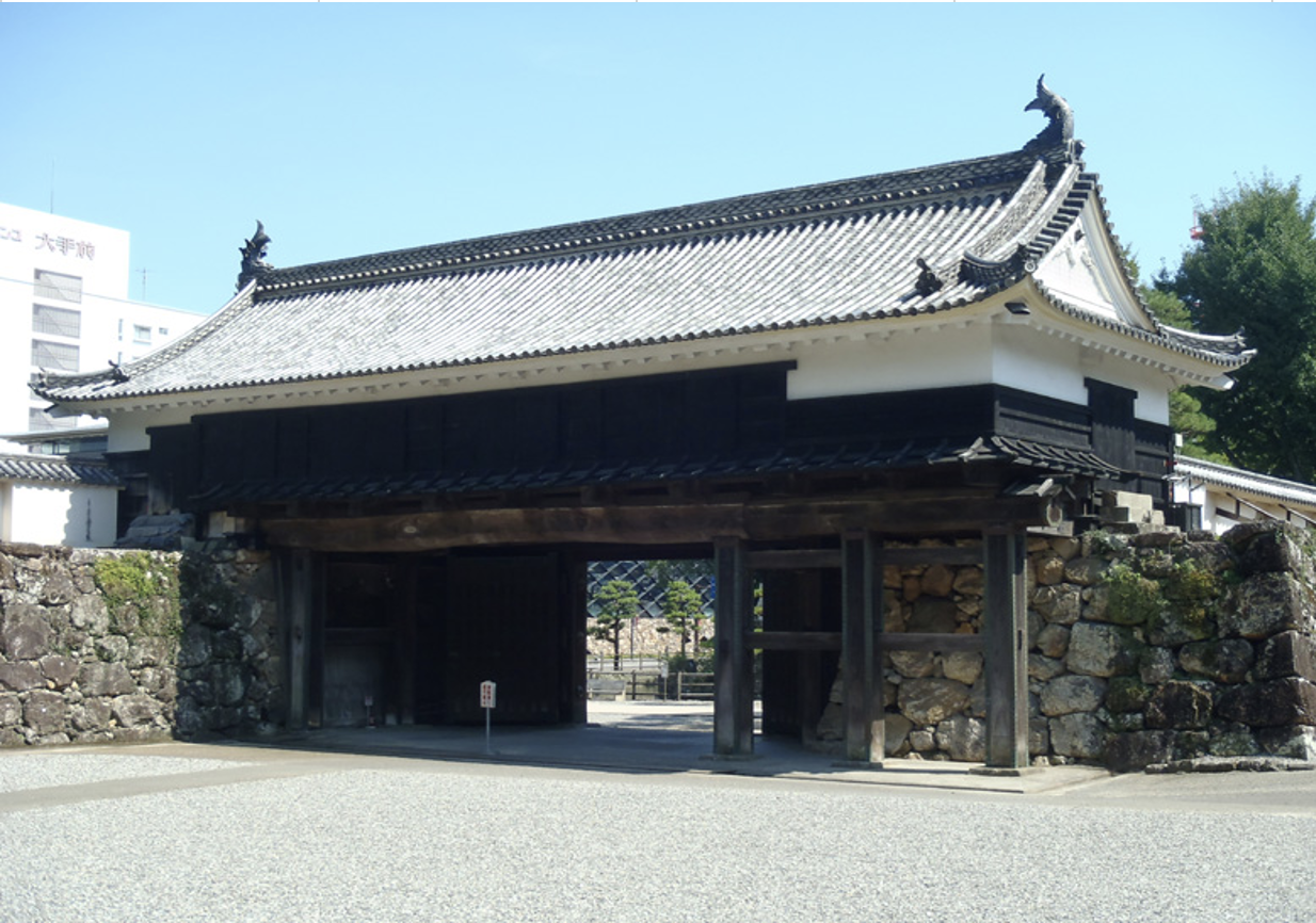 重要文化財 高知城追手門外壁漆喰補修工事